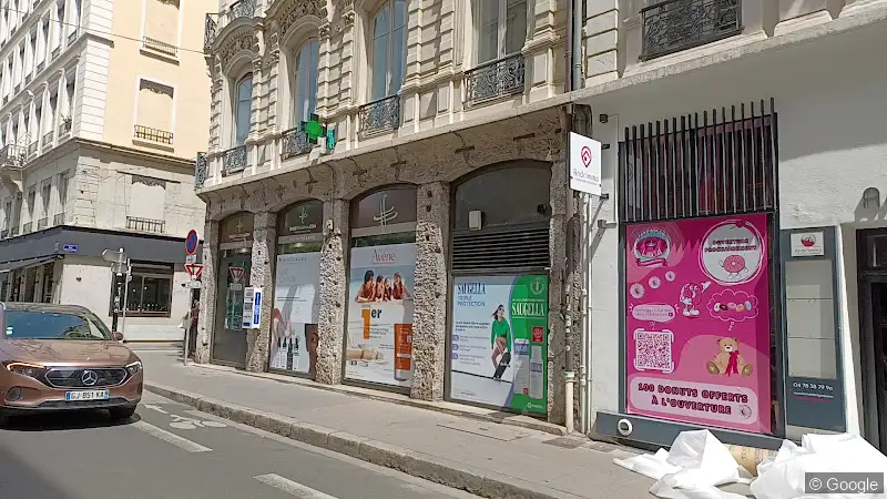 Photo 3 de Hello Pharmacie Ampère Ainay, pharmacie à Lyon