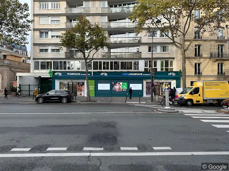 Photo 2 de Pharmacie du Grand Paris, pharmacie à Paris