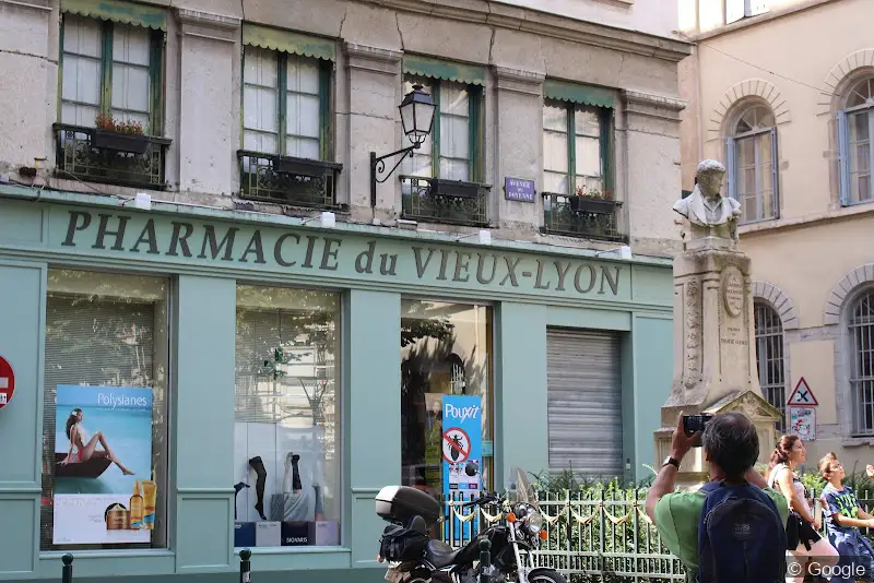 Photo de Pharmacie du Vieux-Lyon, pharmacie à Lyon
