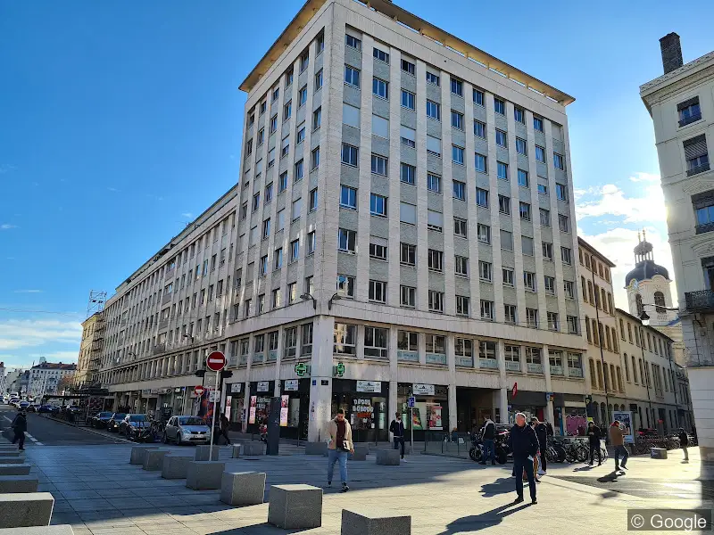 Photo 2 de Pharmacie Hôtel Dieu Lyon SHOP TAX FREE - Téléconsultation Médecin, pharmacie à Lyon