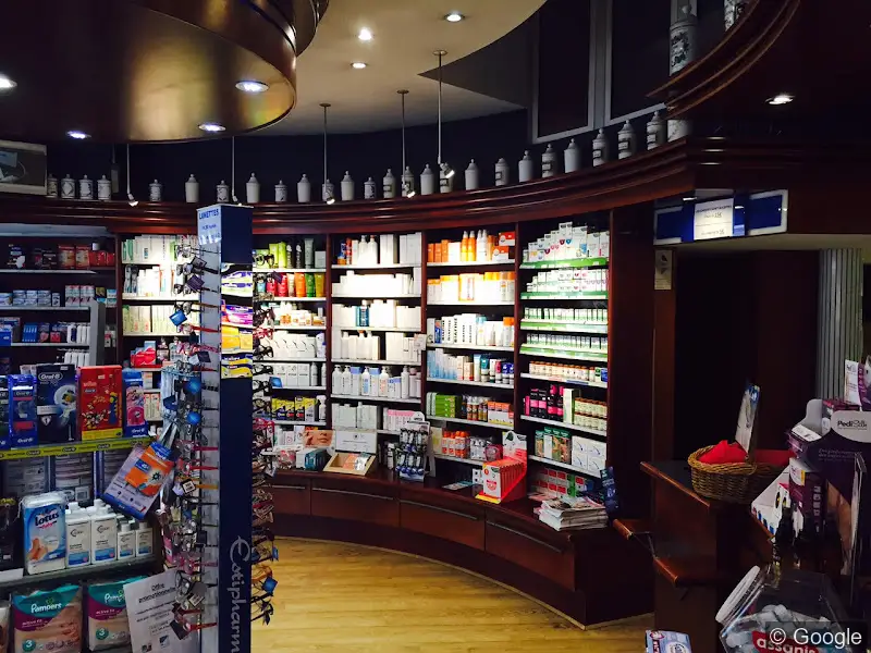 Photo 3 de Pharmacie Saint Etienne, pharmacie à Toulouse